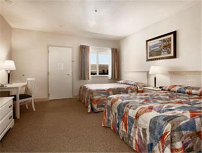 Monarch Valley Inn Marina At Monterey Bay Chambre photo